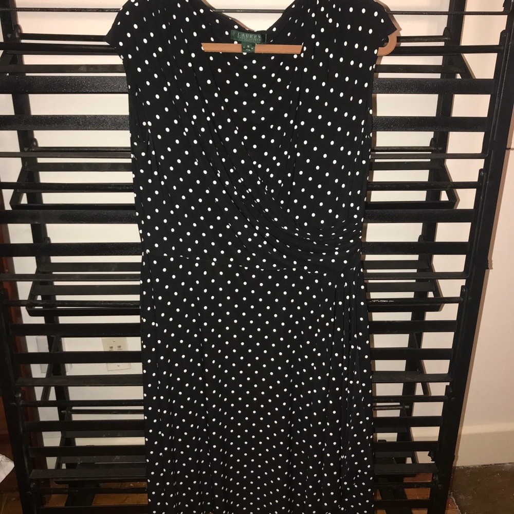 Ralph Lauren Classic Polka a Dot Midi sz16 25